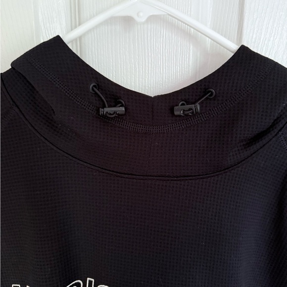 American Eagle Black Hoodie - Picture 2 of 5